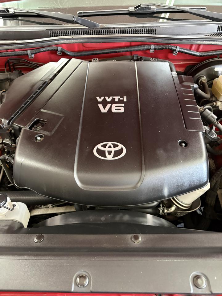 Toyota Tacoma 4WD Access V6 MT (Natl) 2010
