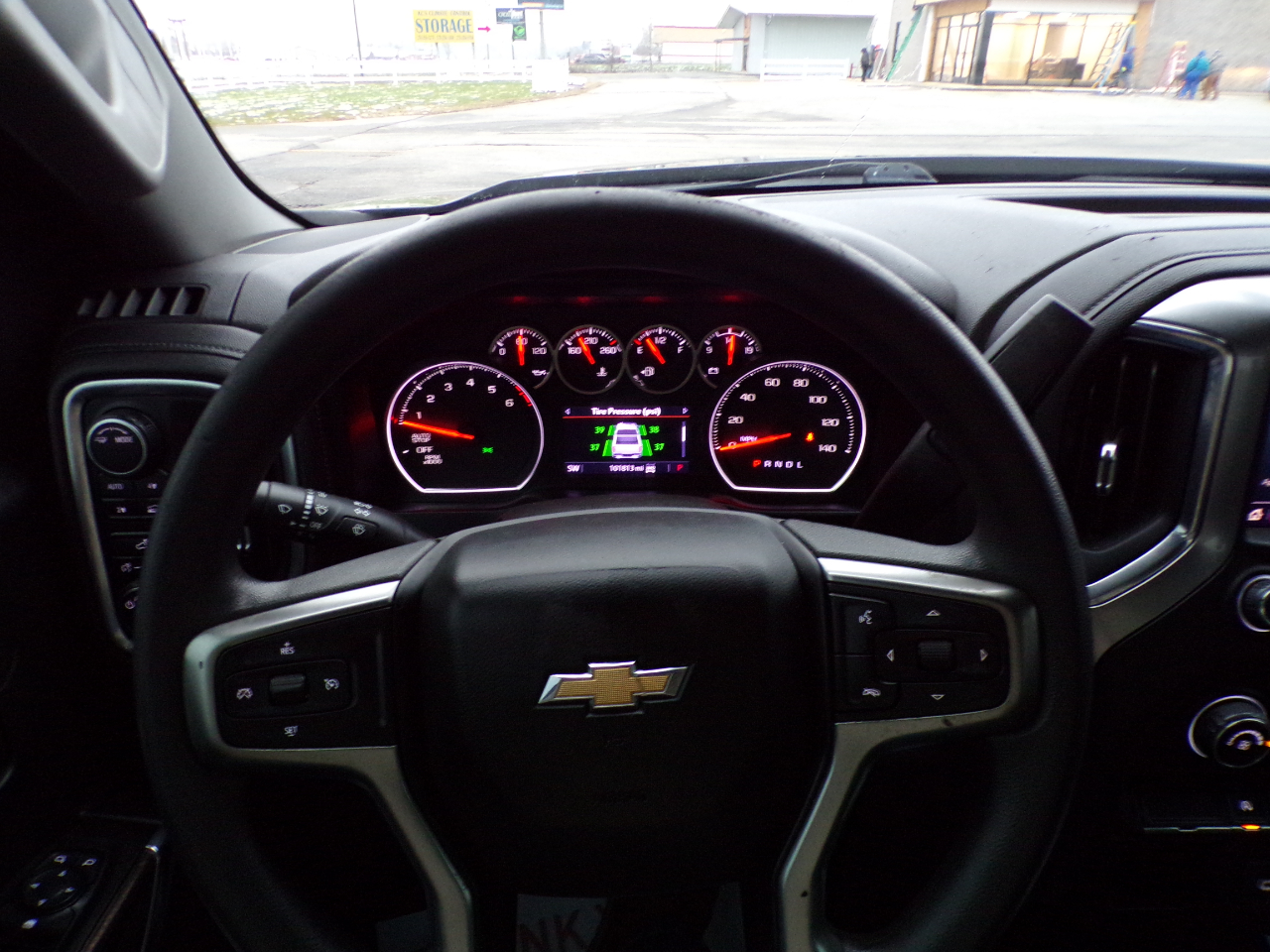 Chevrolet Silverado 1500 LT Crew Cab 4WD 2020