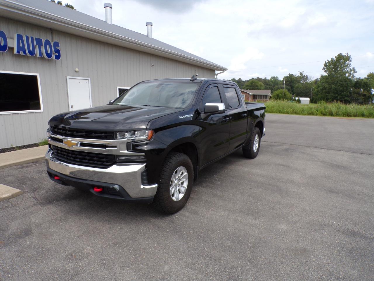Chevrolet Silverado 1500 LT Crew Cab 4WD 2020