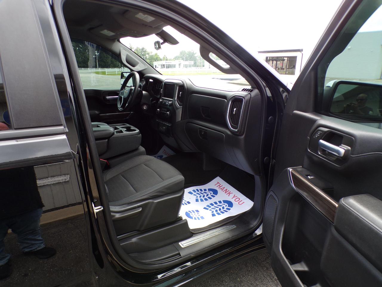 Chevrolet Silverado 1500 LT Crew Cab 4WD 2020