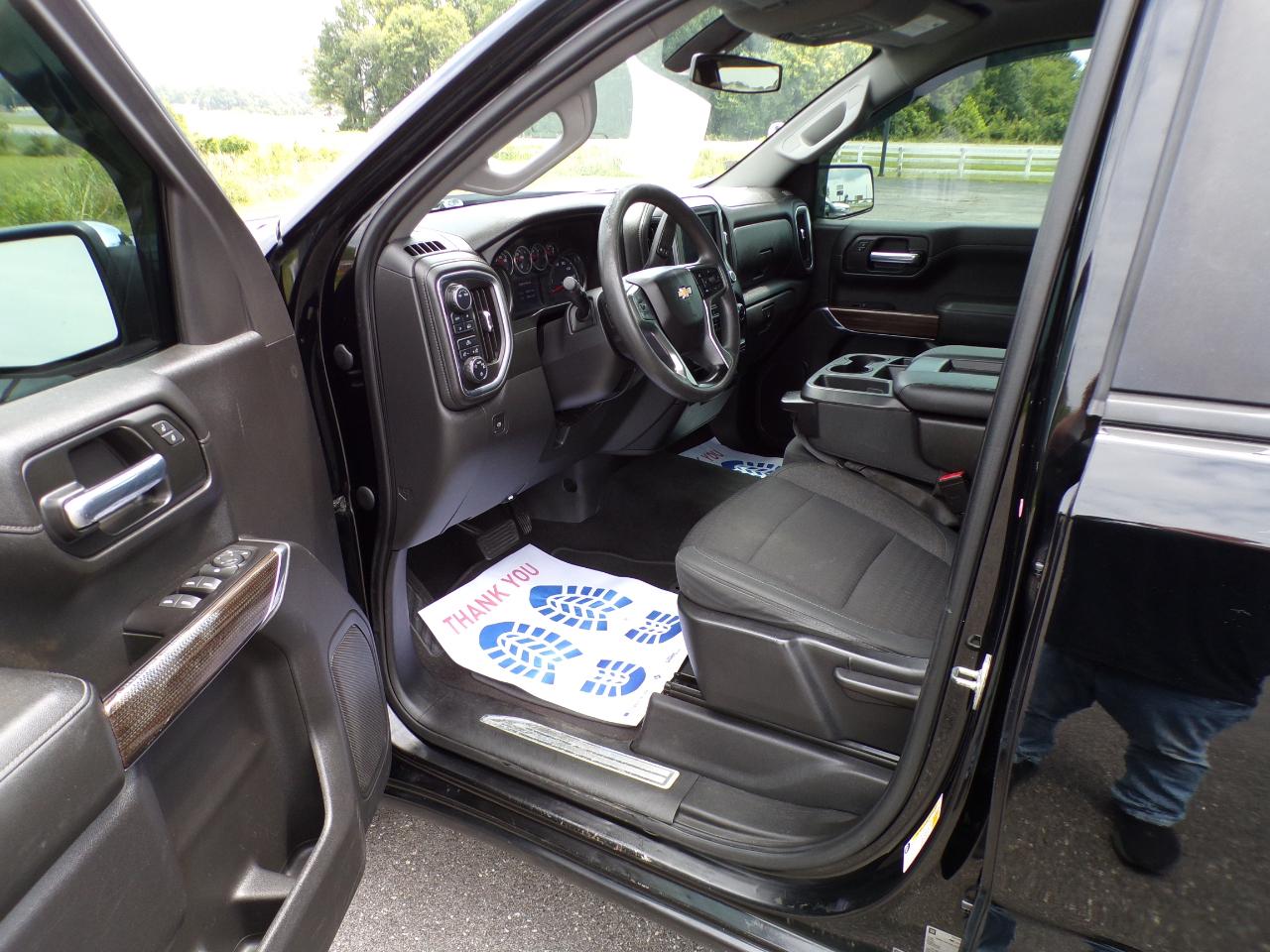 Chevrolet Silverado 1500 LT Crew Cab 4WD 2020