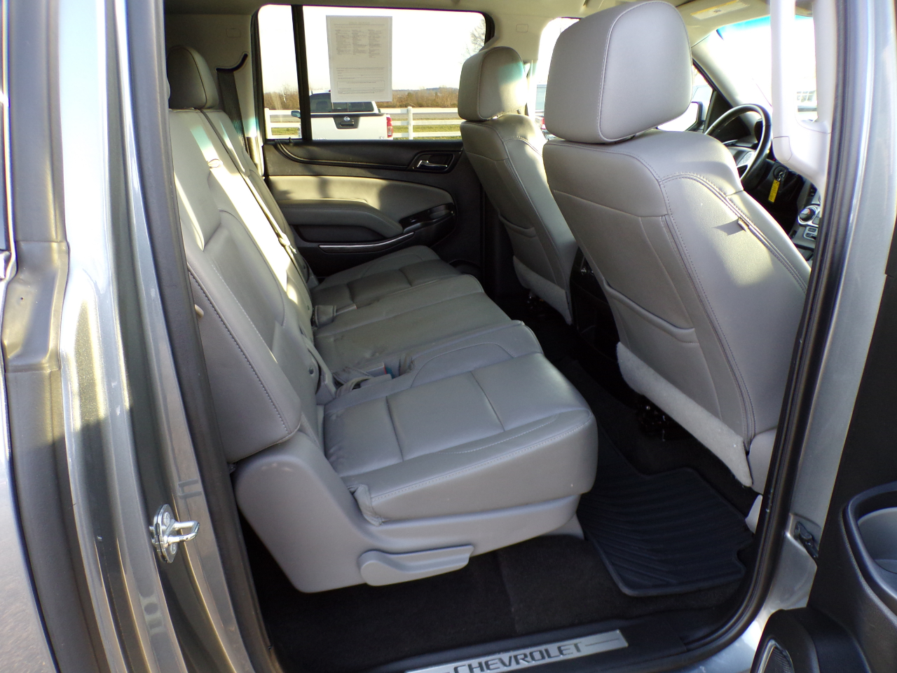 Chevrolet Suburban LT 4WD 2018