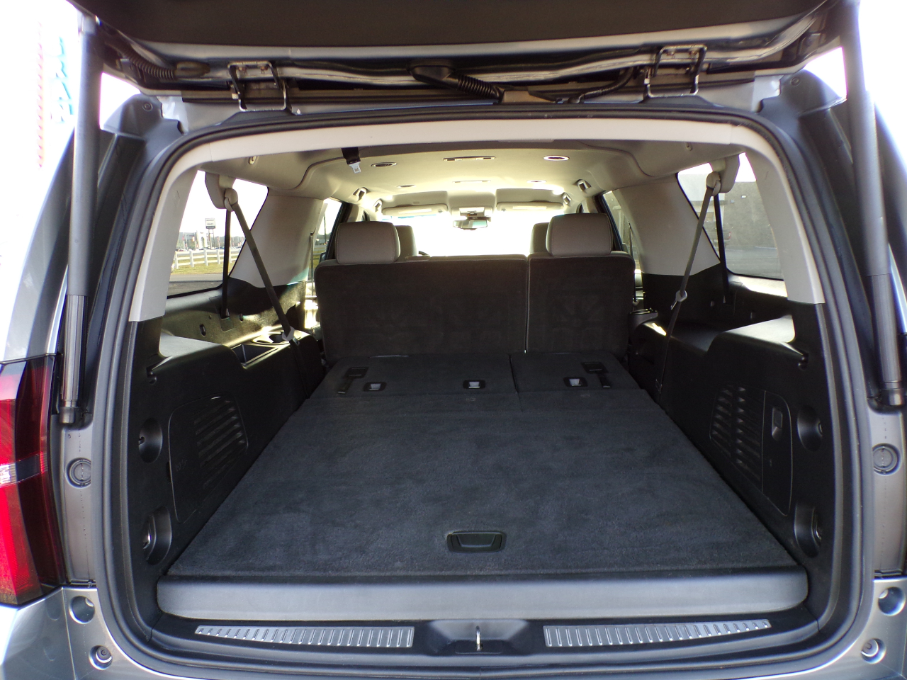 Chevrolet Suburban LT 4WD 2018