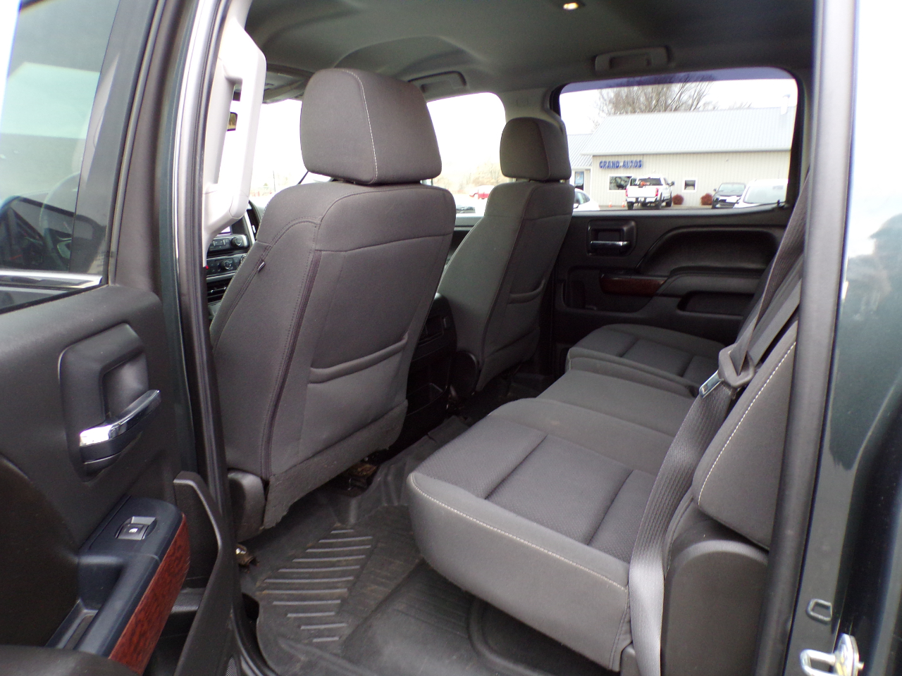 GMC Sierra 2500HD SLE Crew Cab 4WD 2017