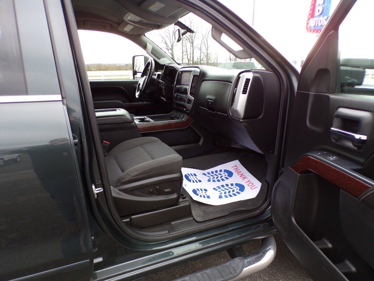 GMC Sierra 2500HD SLE Crew Cab 4WD 2017