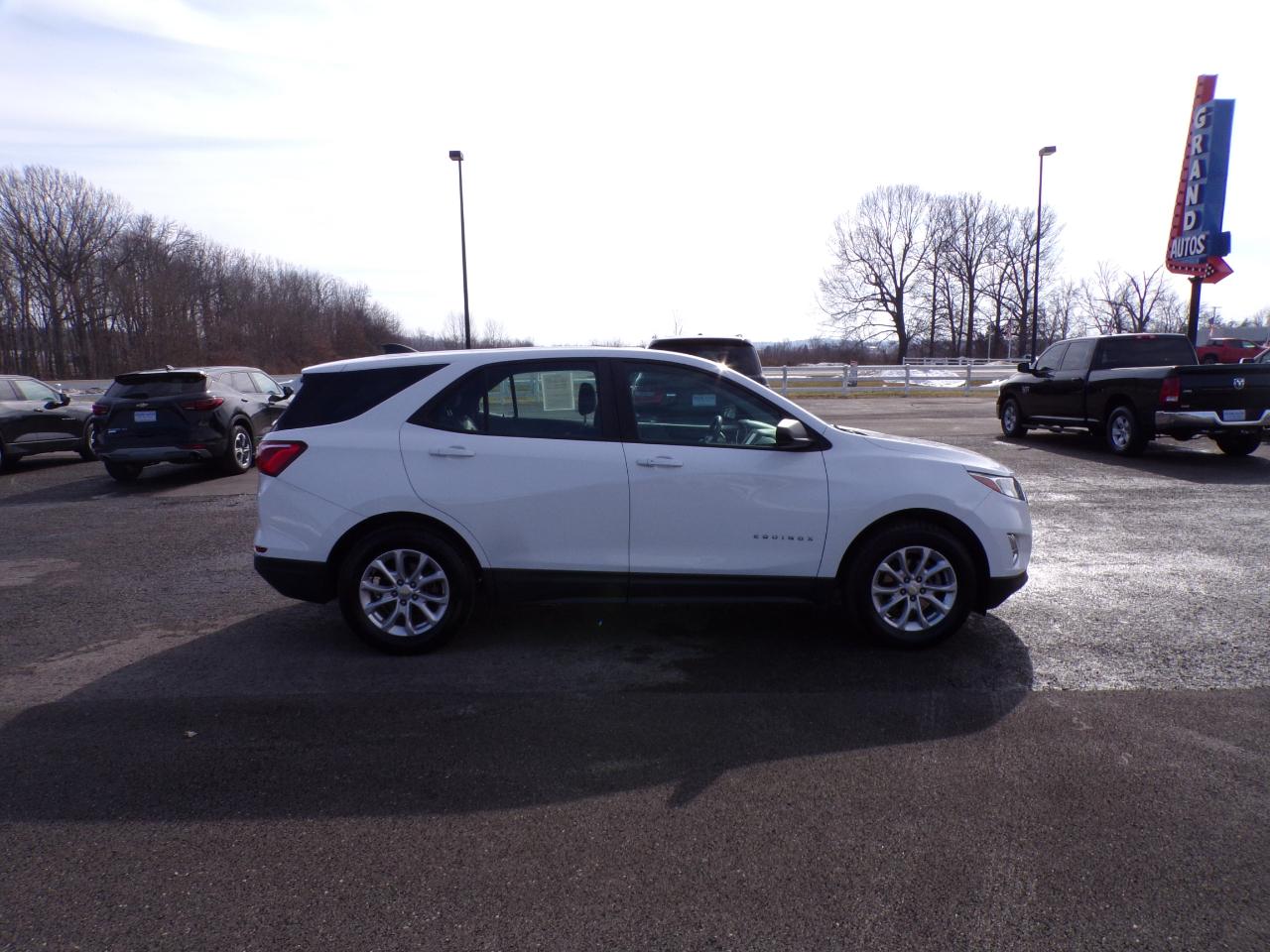 Chevrolet Equinox LS 2WD 2020