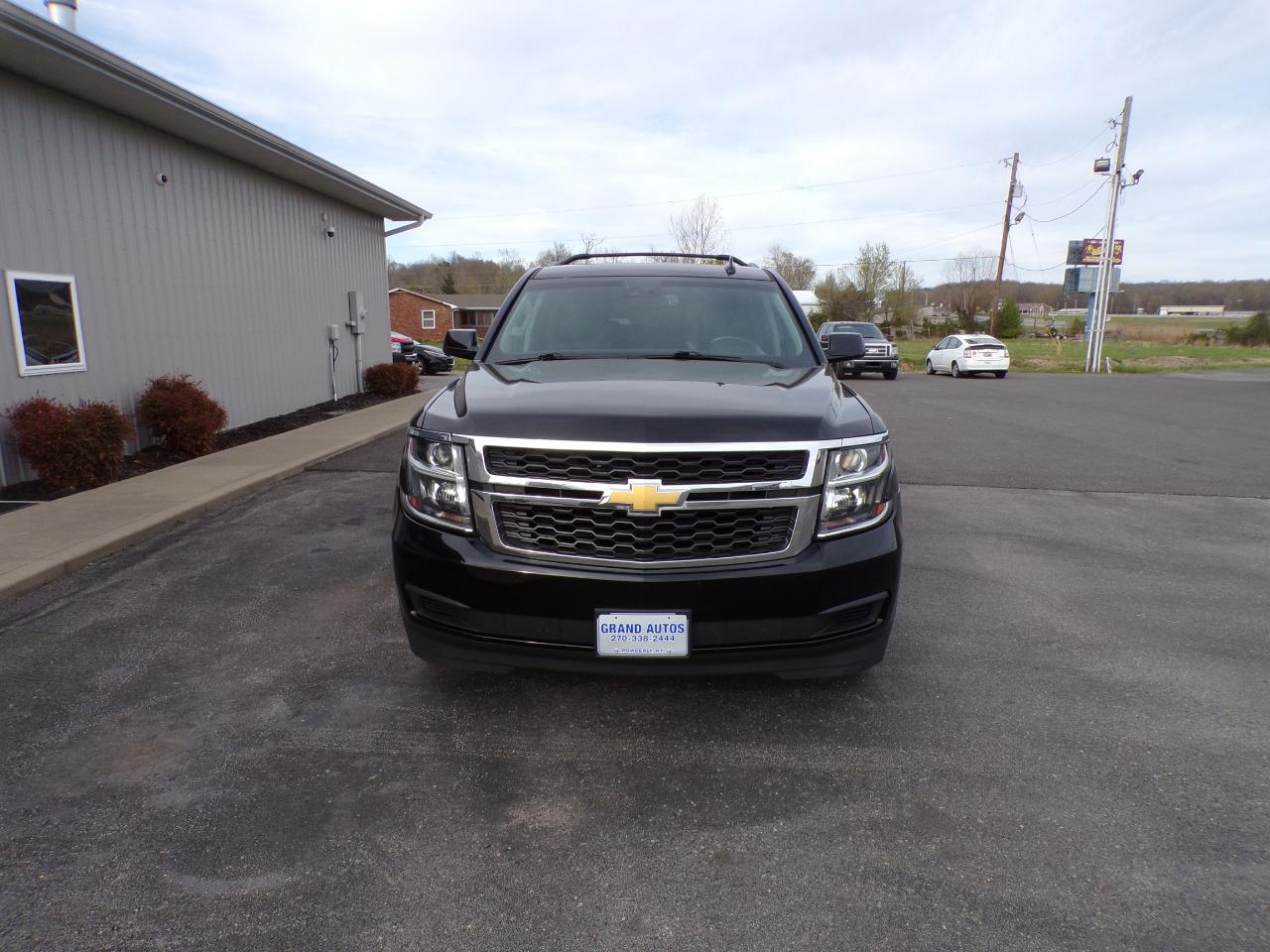 Chevrolet Suburban LT 4WD 2018