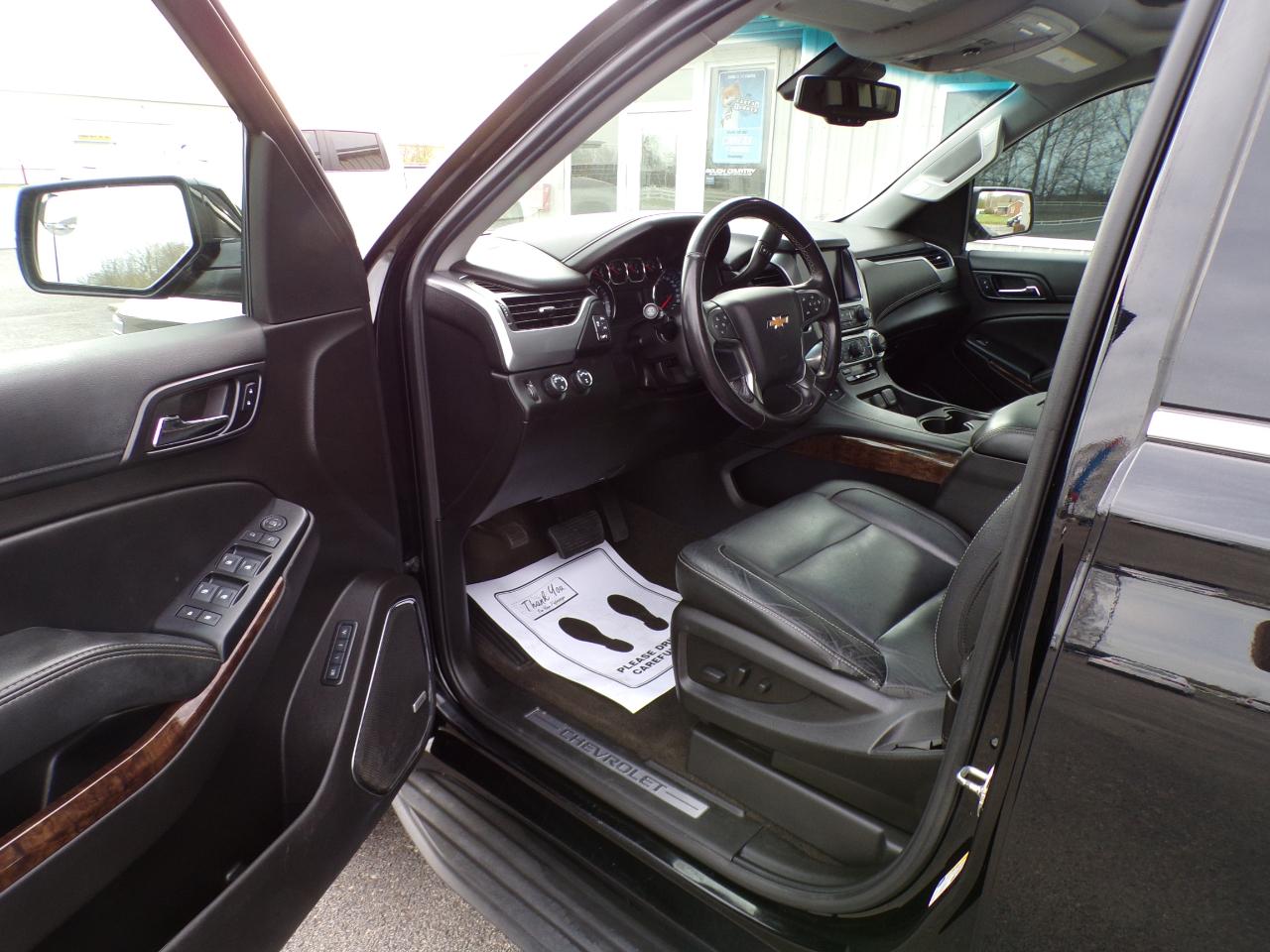 Chevrolet Suburban LT 4WD 2018