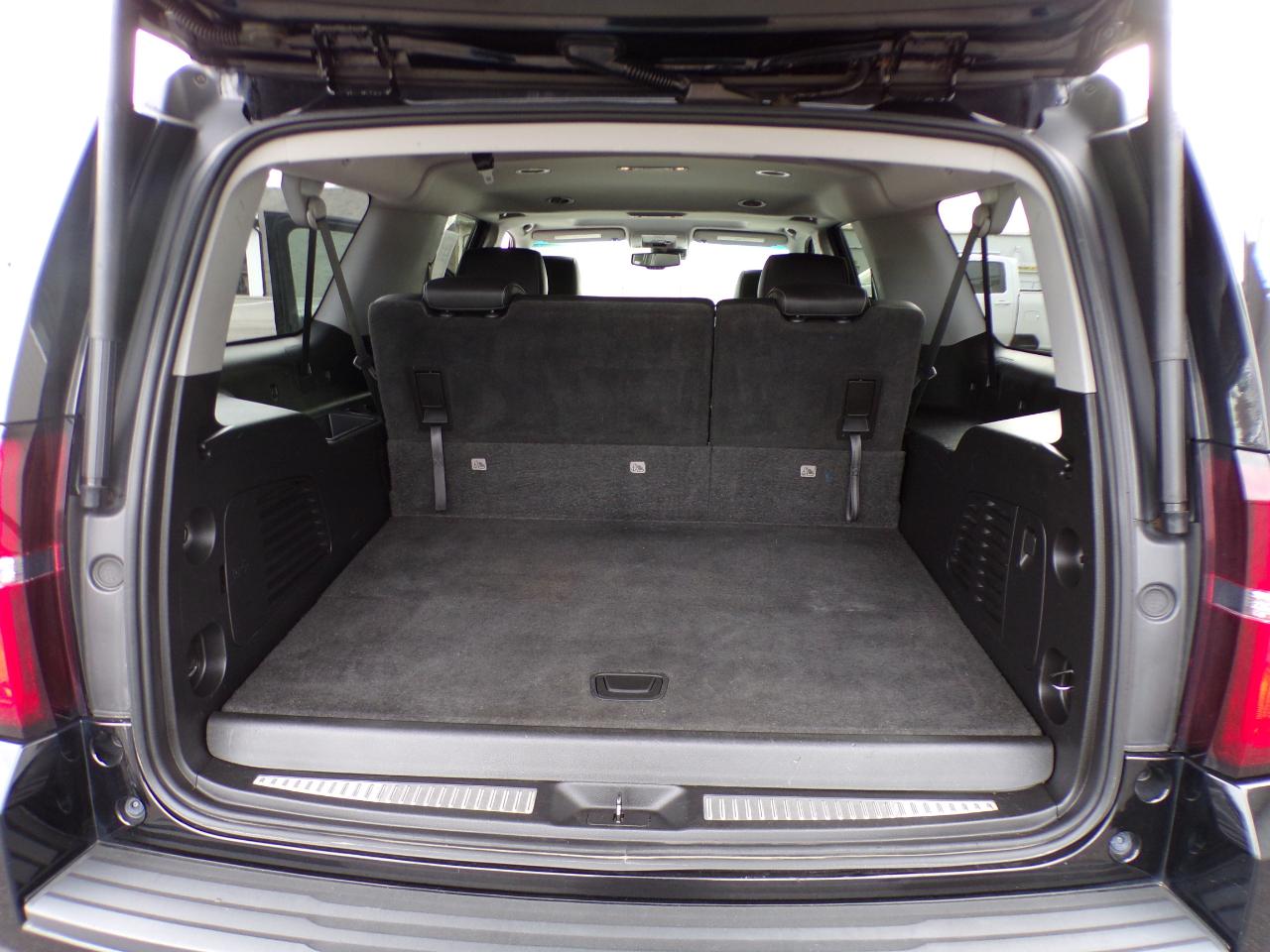 Chevrolet Suburban LT 4WD 2018