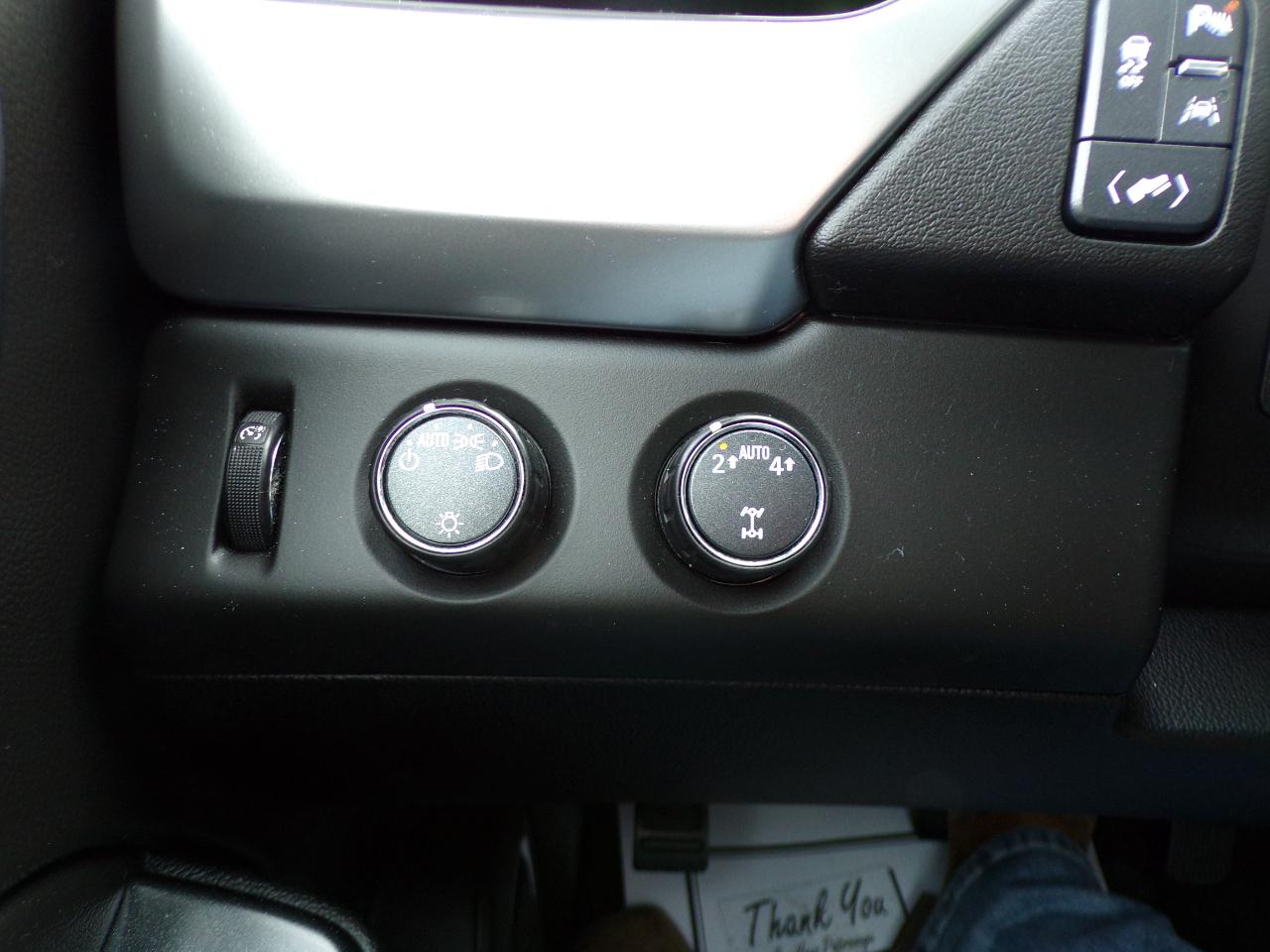 Chevrolet Suburban LT 4WD 2018