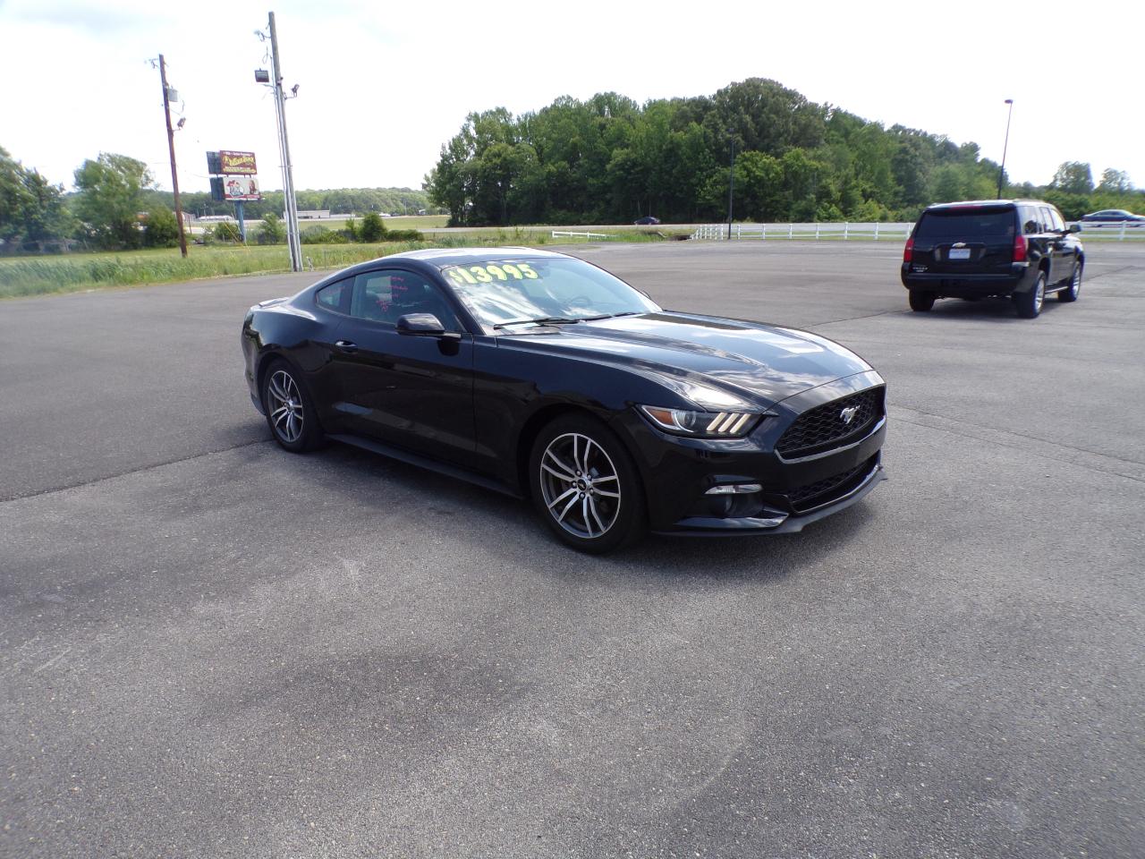 Ford Mustang EcoBoost Coupe 2016