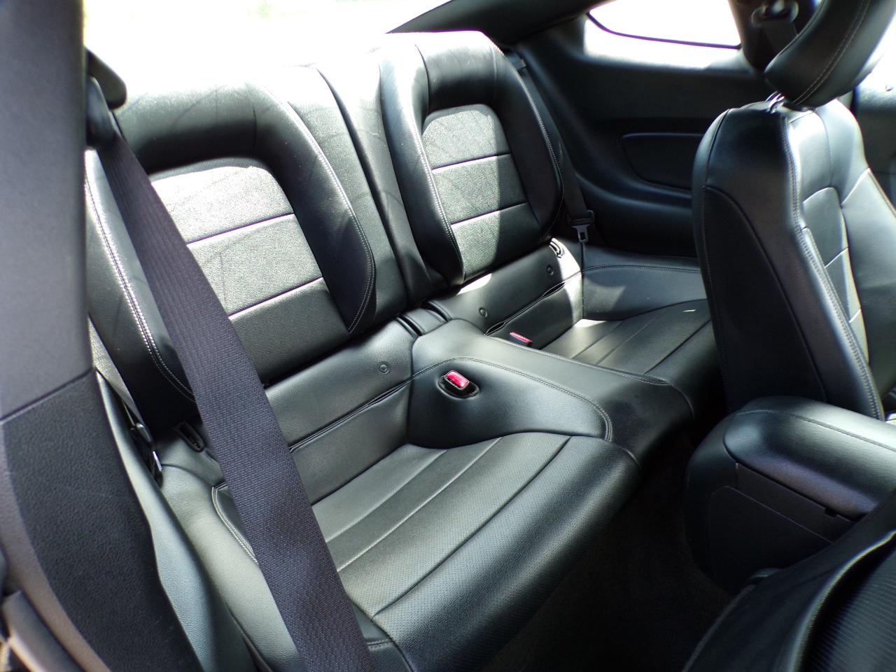 Ford Mustang EcoBoost Coupe 2016