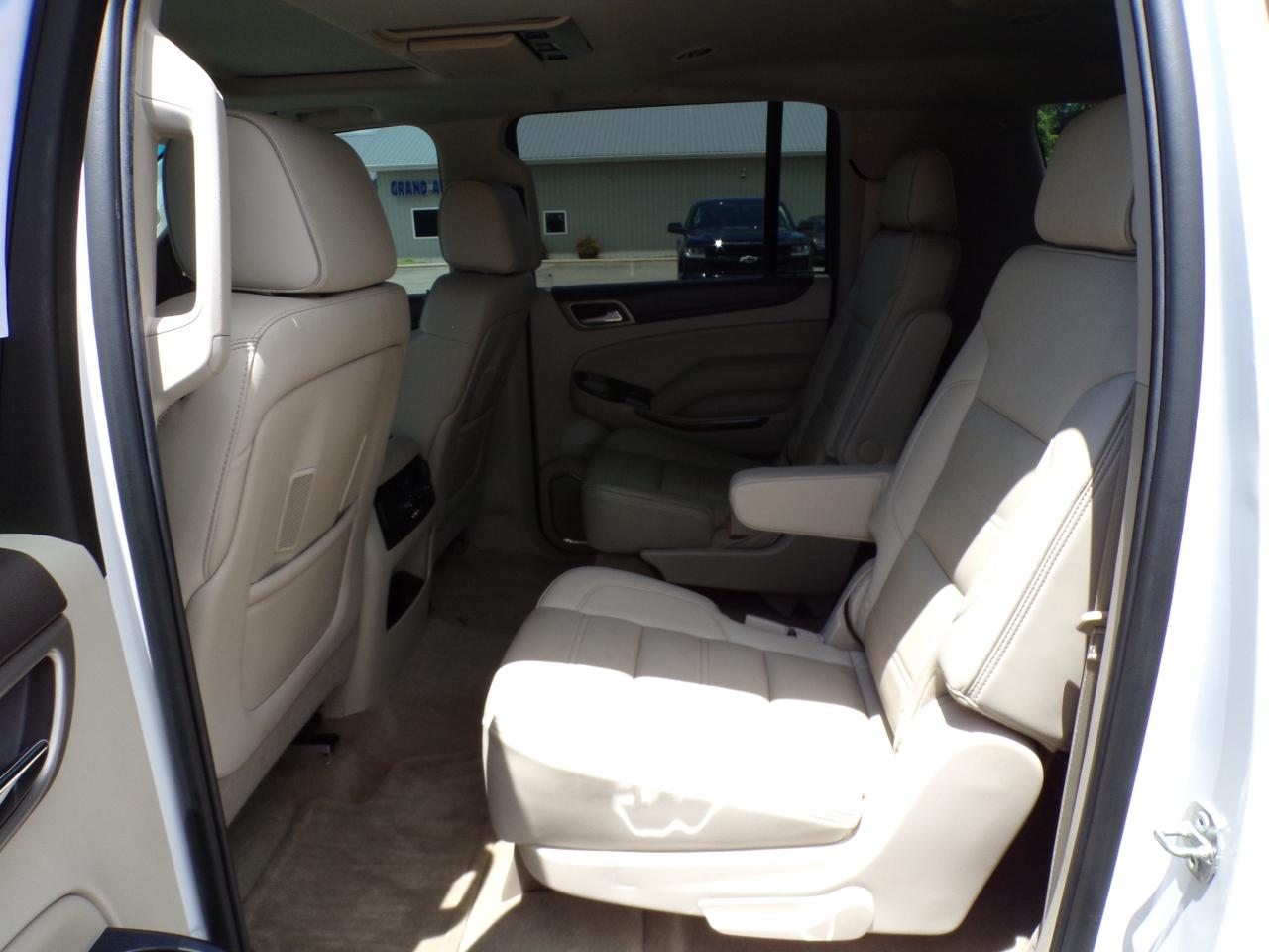 GMC Yukon XL Denali 4WD 2016