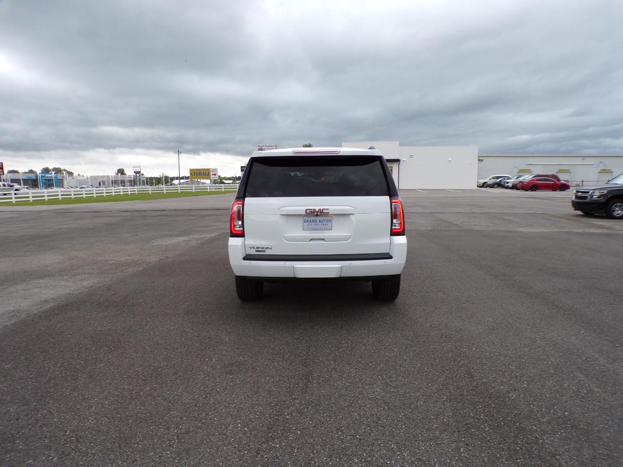 GMC Yukon SLT 4WD 2018