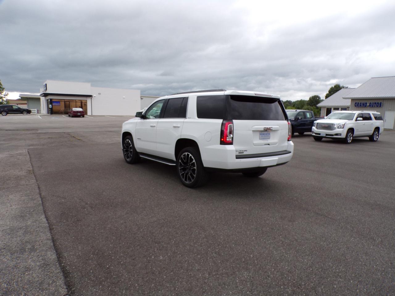 GMC Yukon SLT 4WD 2018
