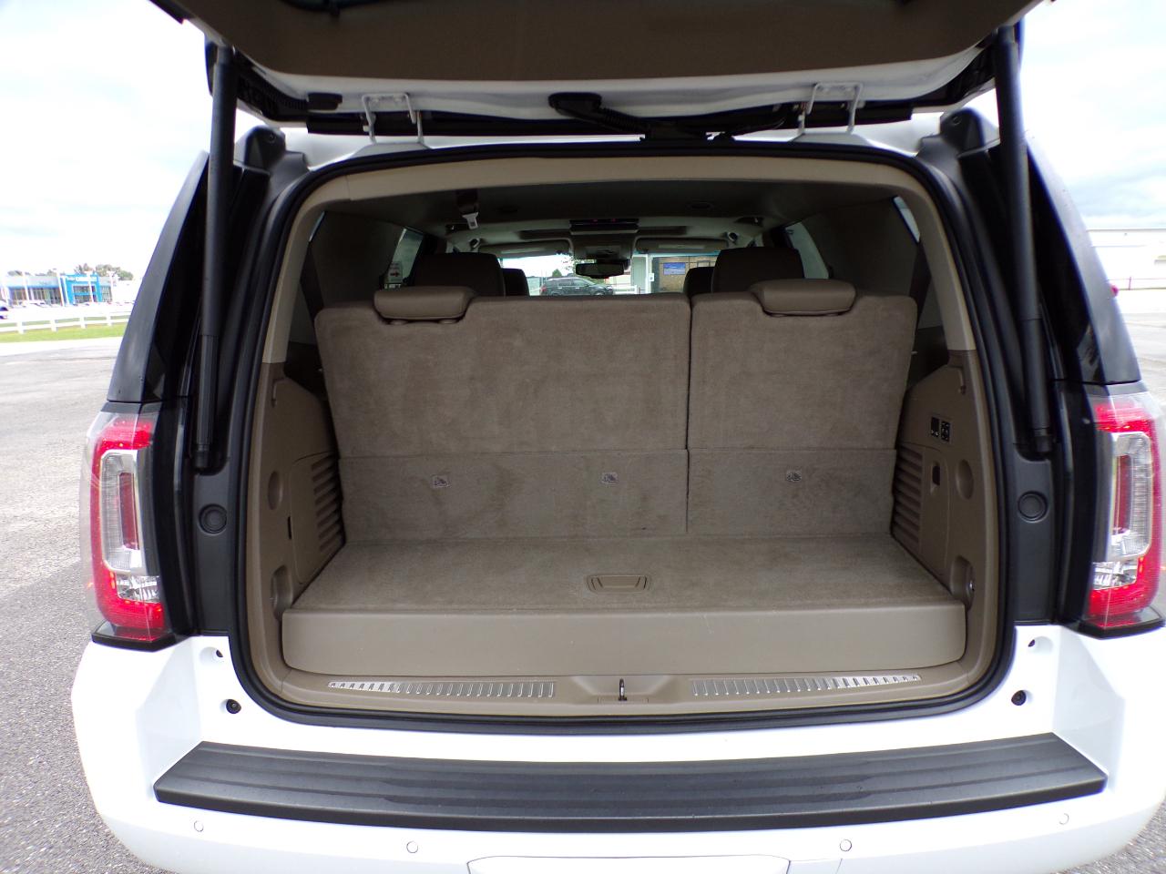 GMC Yukon SLT 4WD 2018