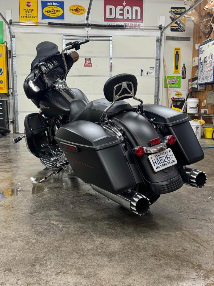 Harley-Davidson FLHXS  2016