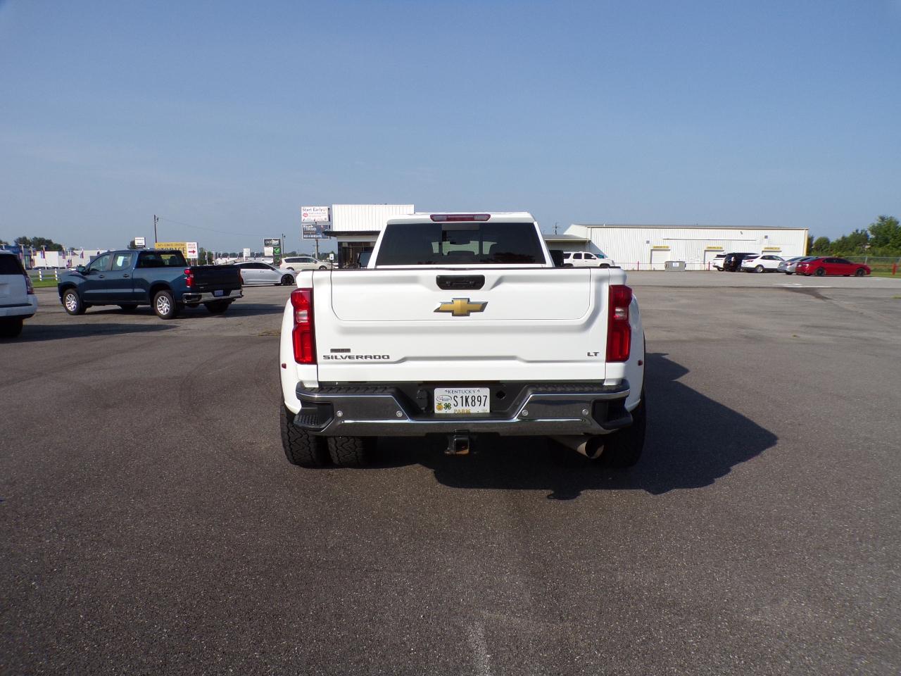 Chevrolet Silverado 3500HD LT Crew Cab 4WD 2023