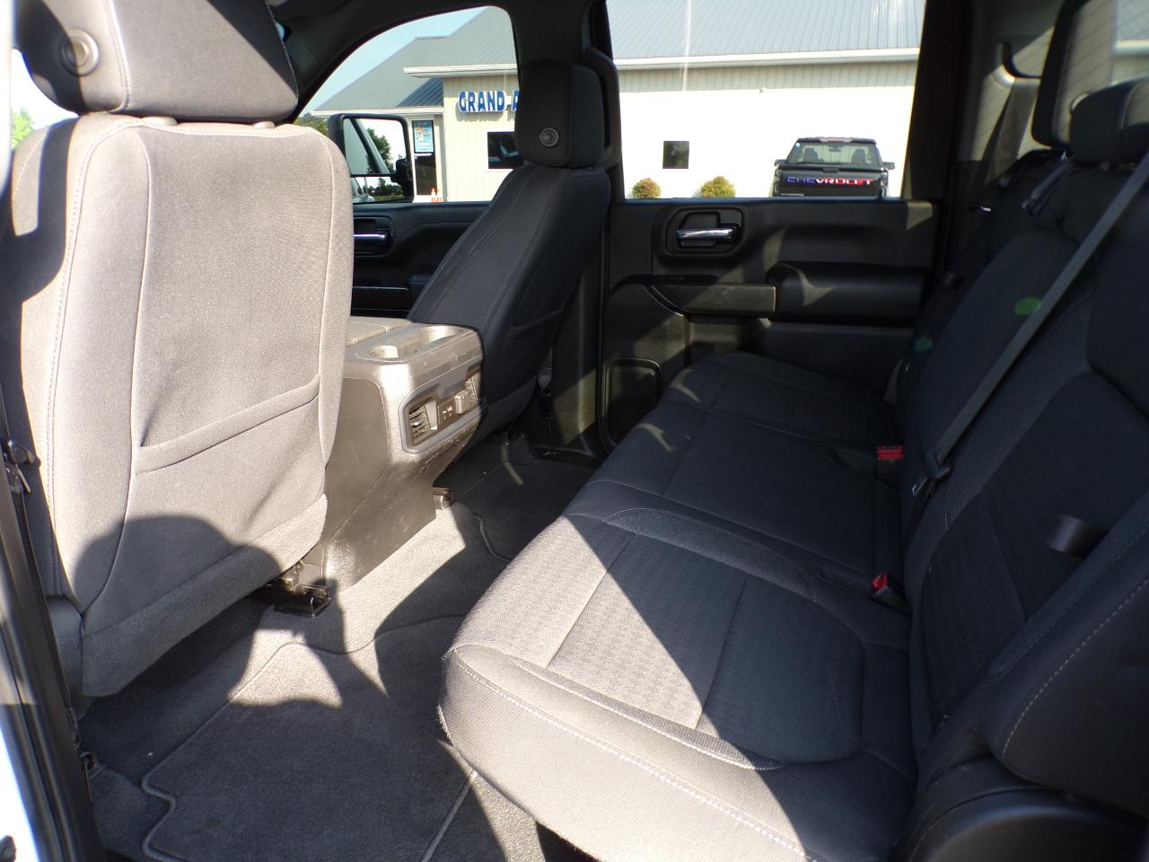 Chevrolet Silverado 3500HD LT Crew Cab 4WD 2023
