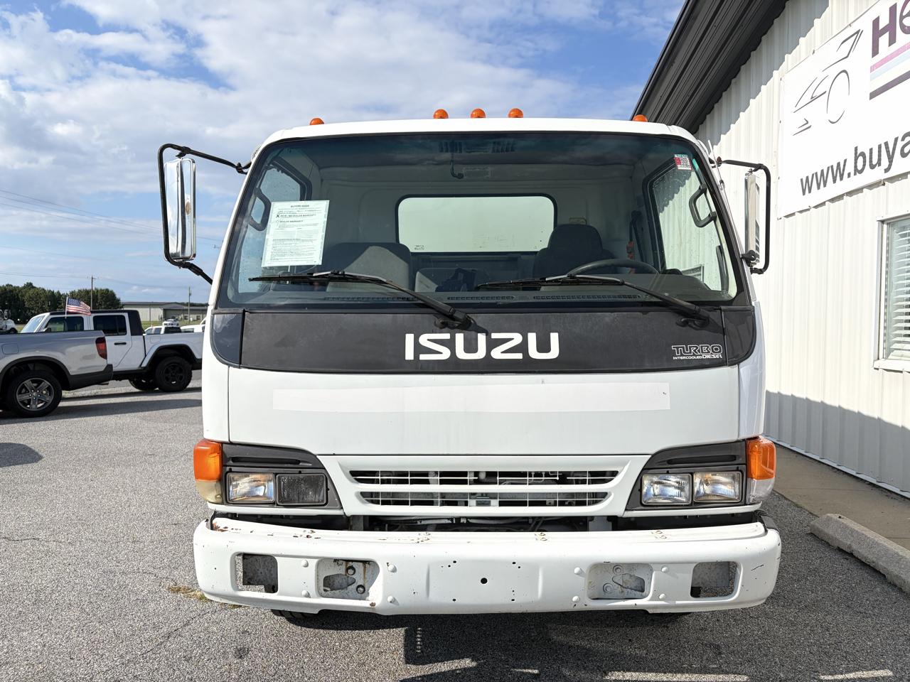 Isuzu W4S042 NPR HD DSL REG 109" WB 14500 GVWR AT OBT AIR PWL 2005