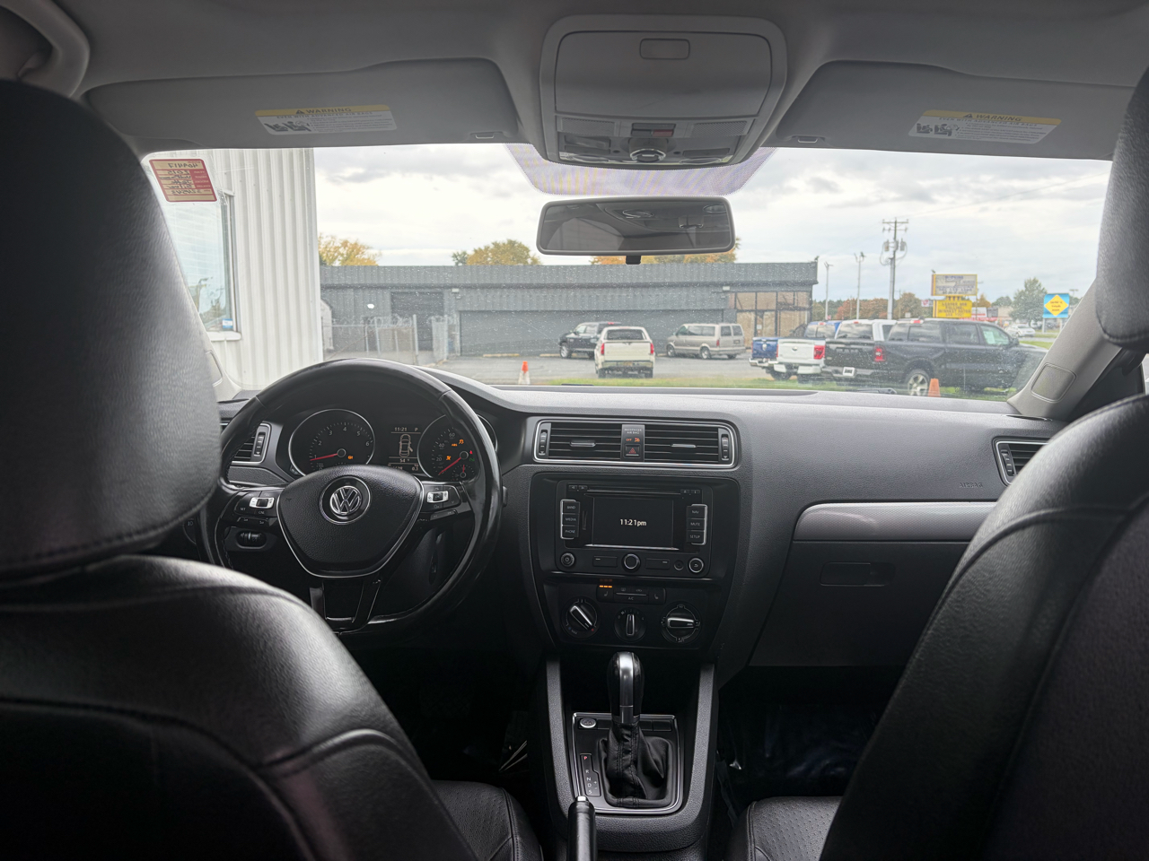 Volkswagen Jetta Sedan 4dr Auto 1.8T SE PZEV 2015 Volkswagen Jetta Sedan 4dr Auto 1.8T SE PZEV 2015