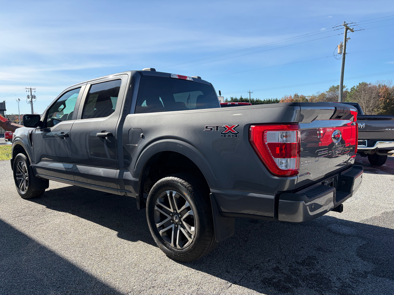 Ford F-150 XL 4WD SuperCrew 5.5' Box 2021