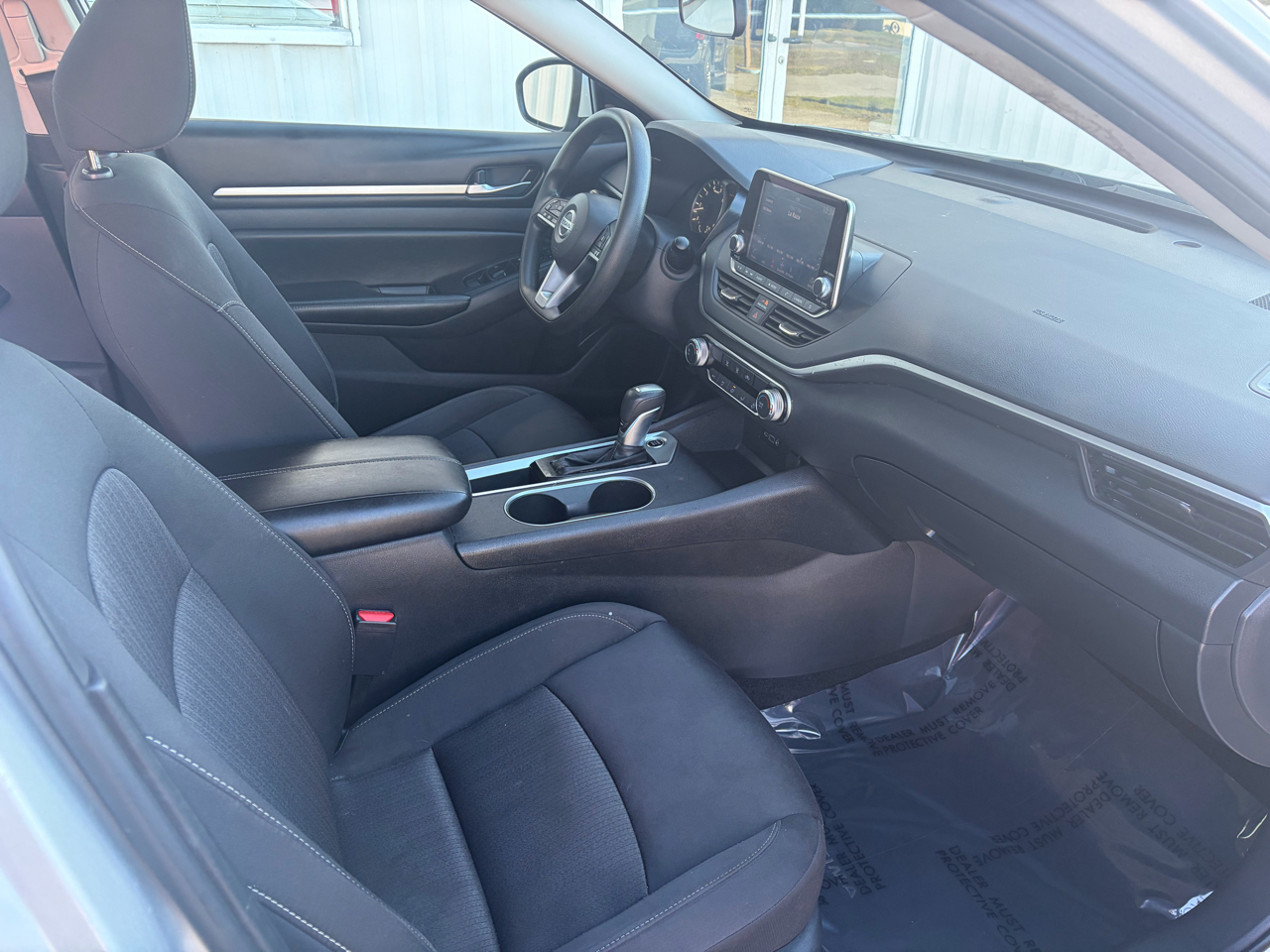 Nissan Altima 2.5 SV Sedan 2022