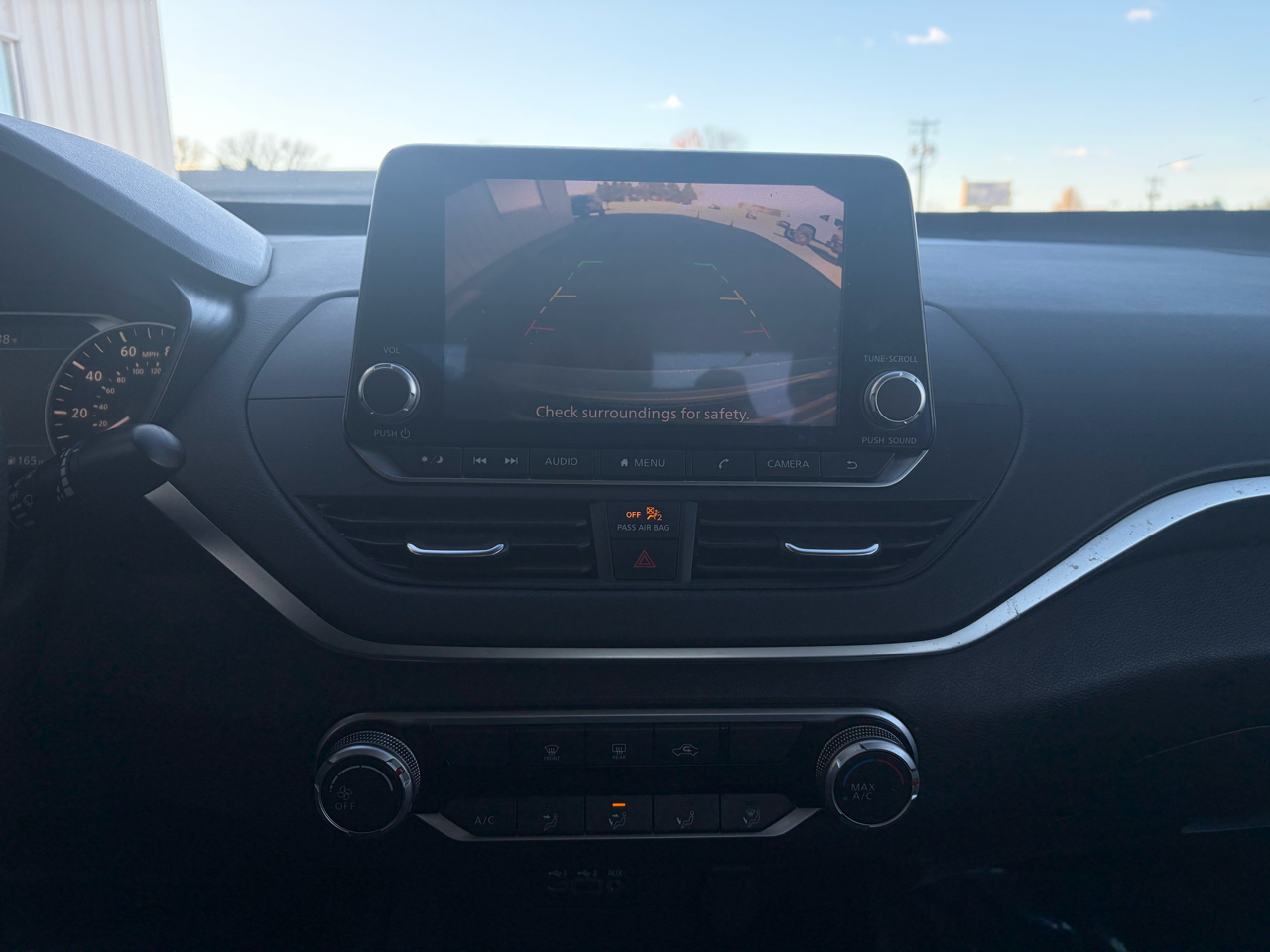 Nissan Altima 2.5 SV Sedan 2022