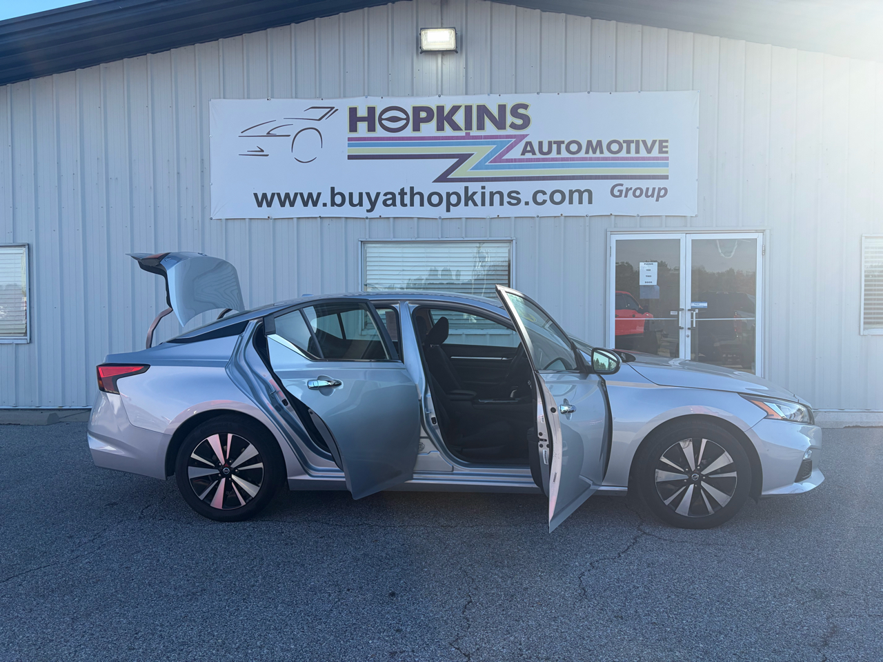 Nissan Altima 2.5 SV Sedan 2022