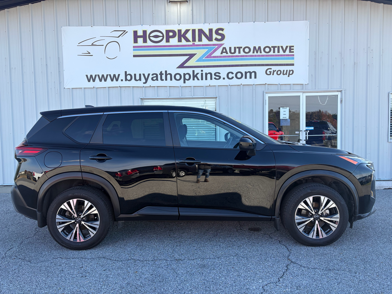 2023 Nissan Rogue FWD SV