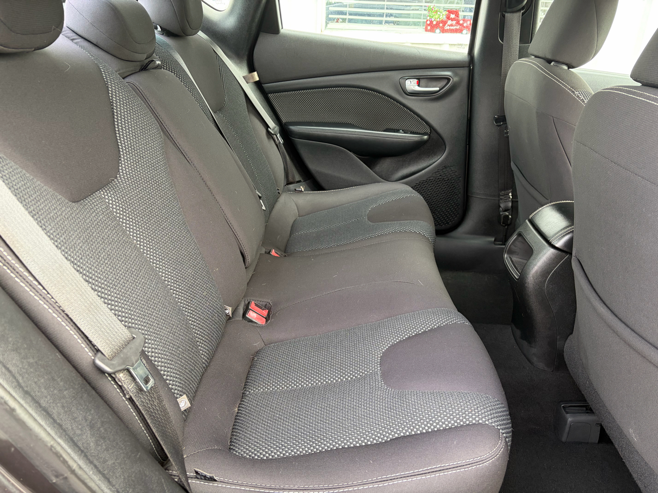 Dodge Dart 4dr Sdn SXT 2015