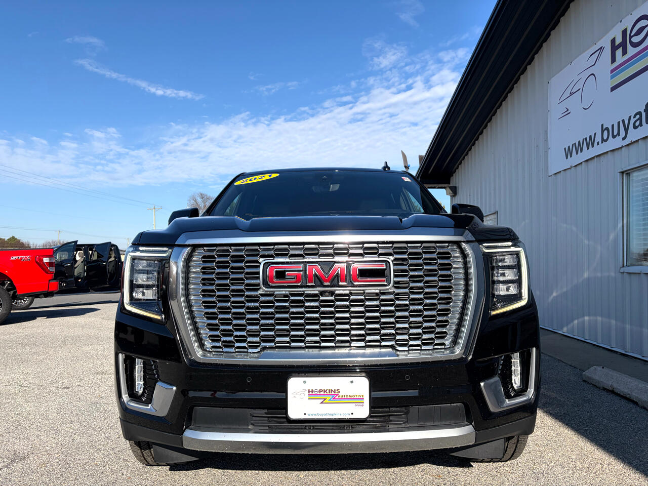 GMC Yukon 4WD 4dr Denali 2021