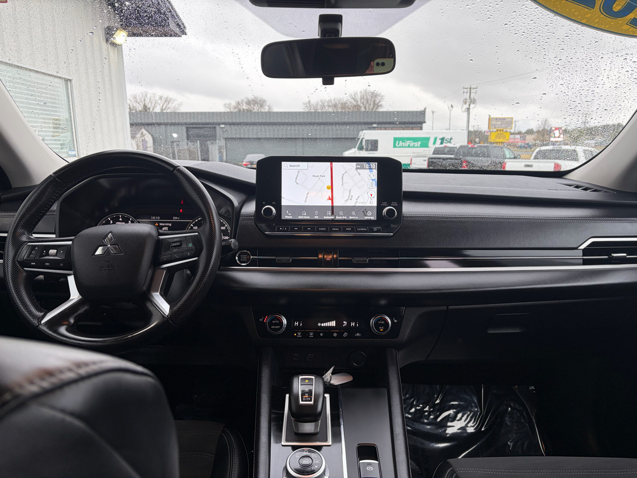 Mitsubishi Outlander SE FWD 2024