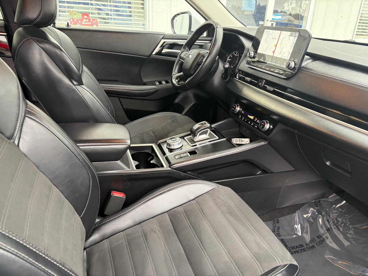 Mitsubishi Outlander SE FWD 2024