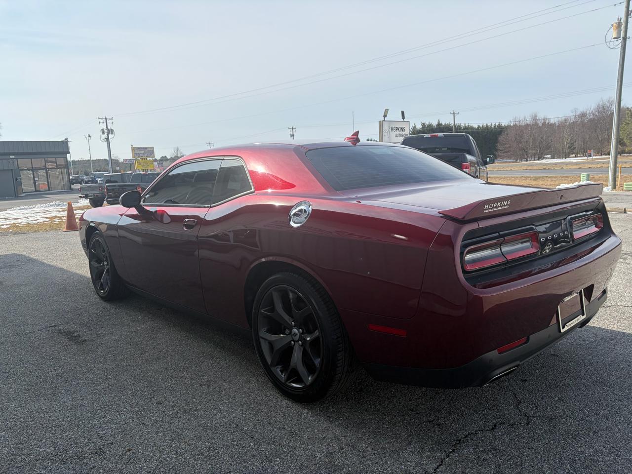 Dodge Challenger SXT Plus RWD 2018