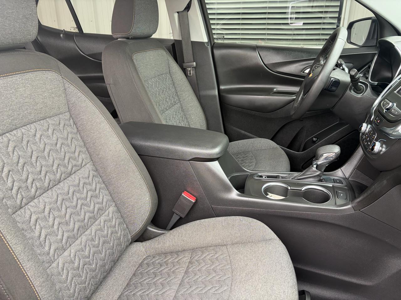 Chevrolet Equinox AWD 4dr LT w/1LT 2022