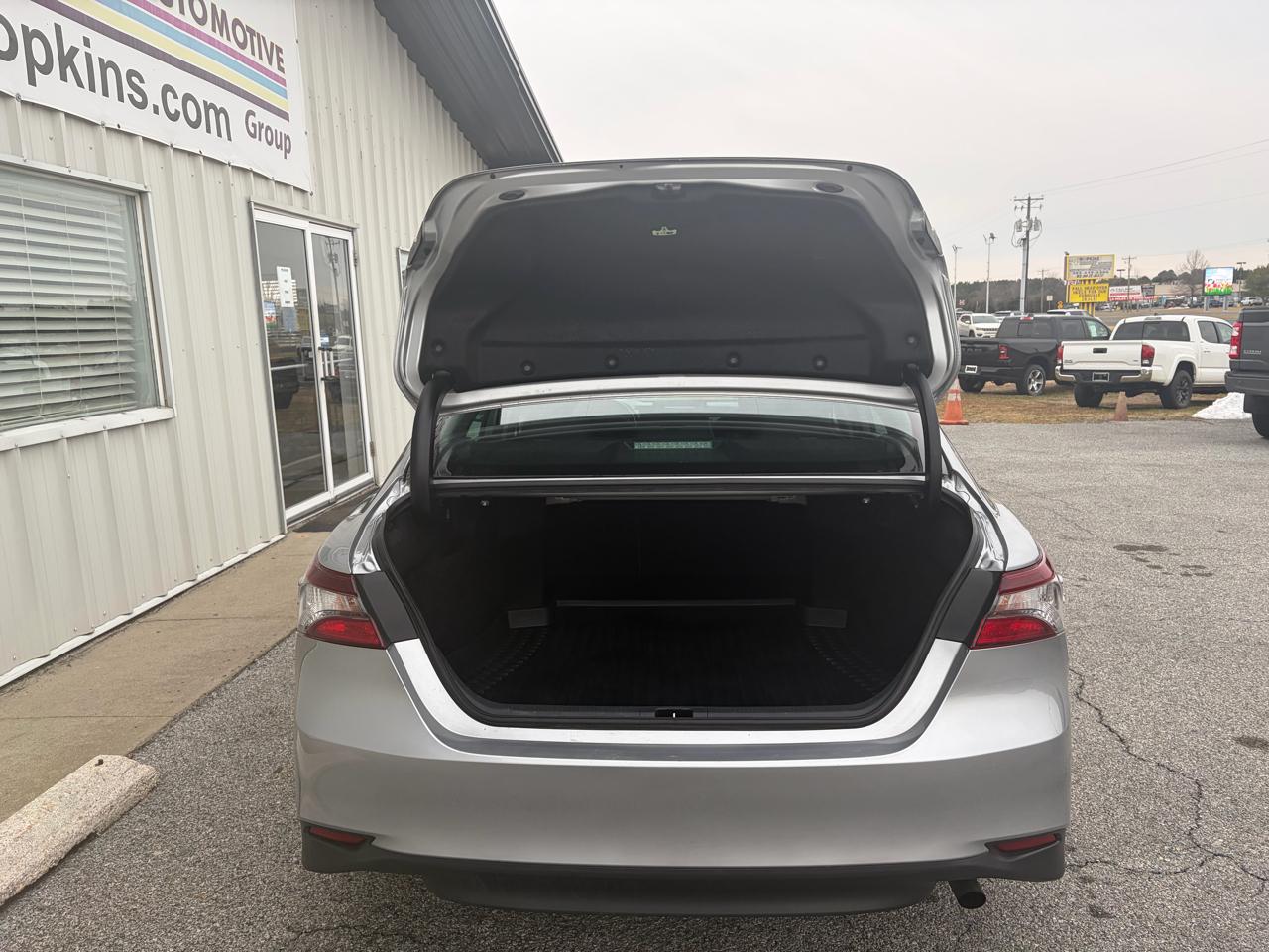 Toyota Camry LE Auto (Natl) 2024