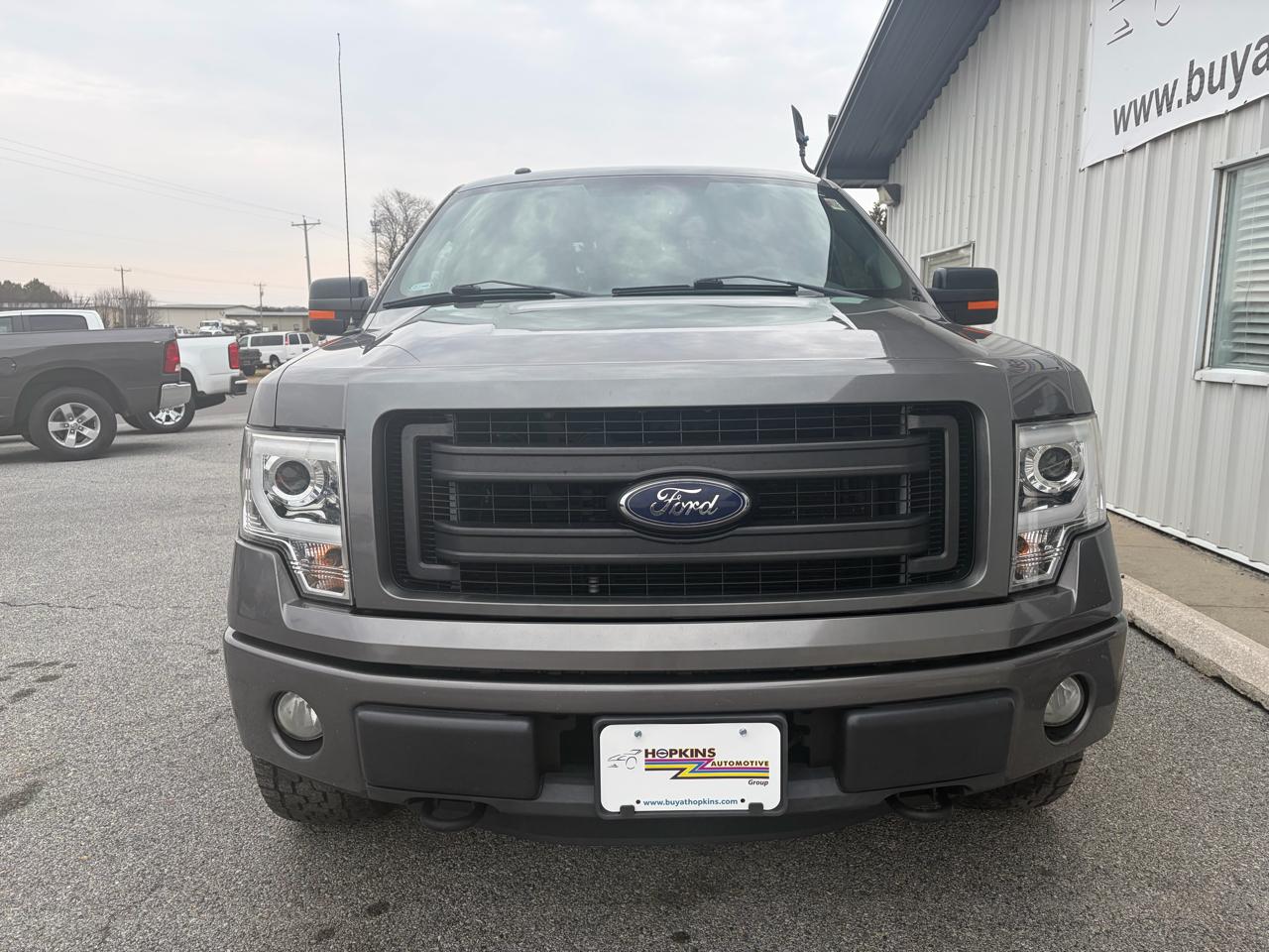 Ford F-150 4WD SuperCrew 145" XL 2013