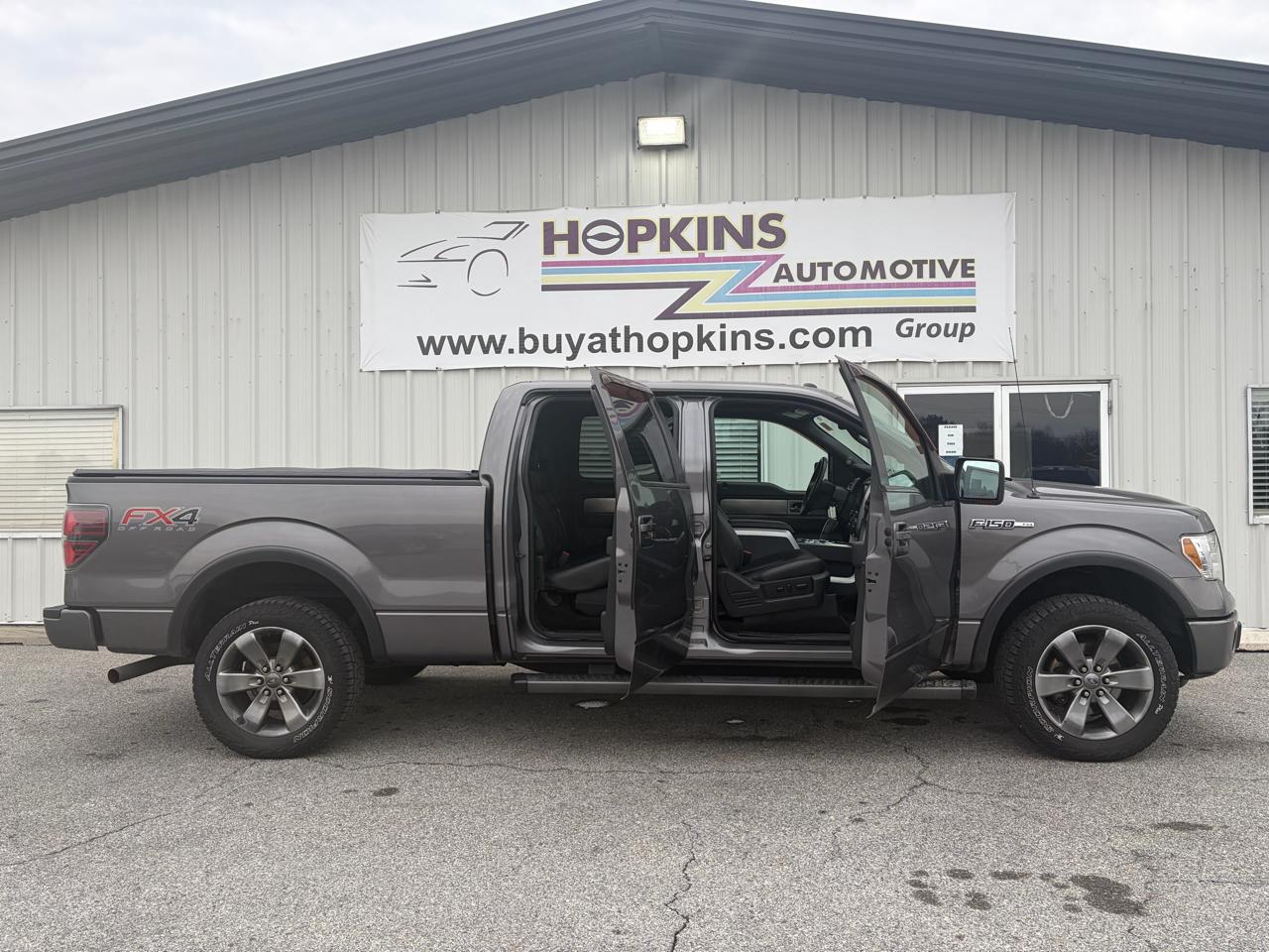 Ford F-150 4WD SuperCrew 145" XL 2013
