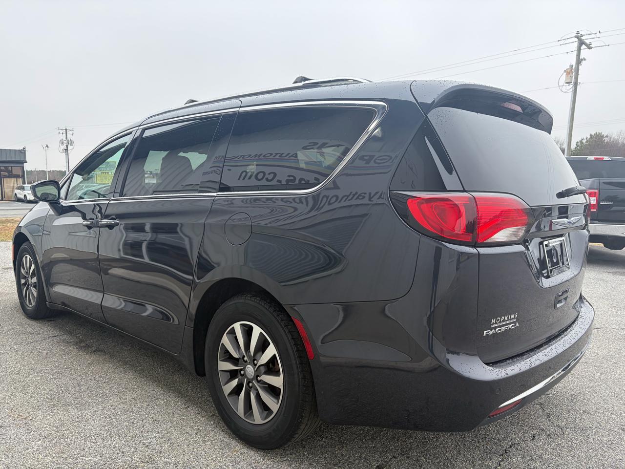 Chrysler Pacifica Touring L Plus FWD 2020