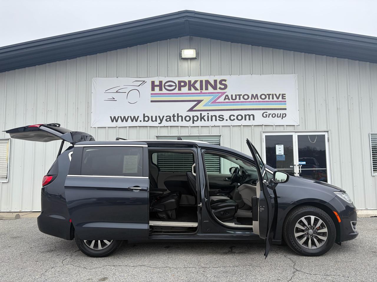 Chrysler Pacifica Touring L Plus FWD 2020