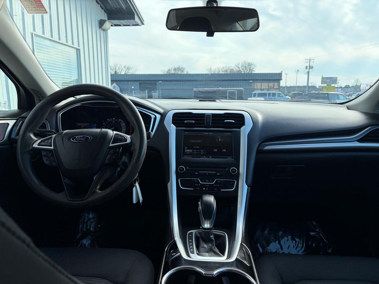 Ford Fusion 4dr Sdn SE FWD 2016