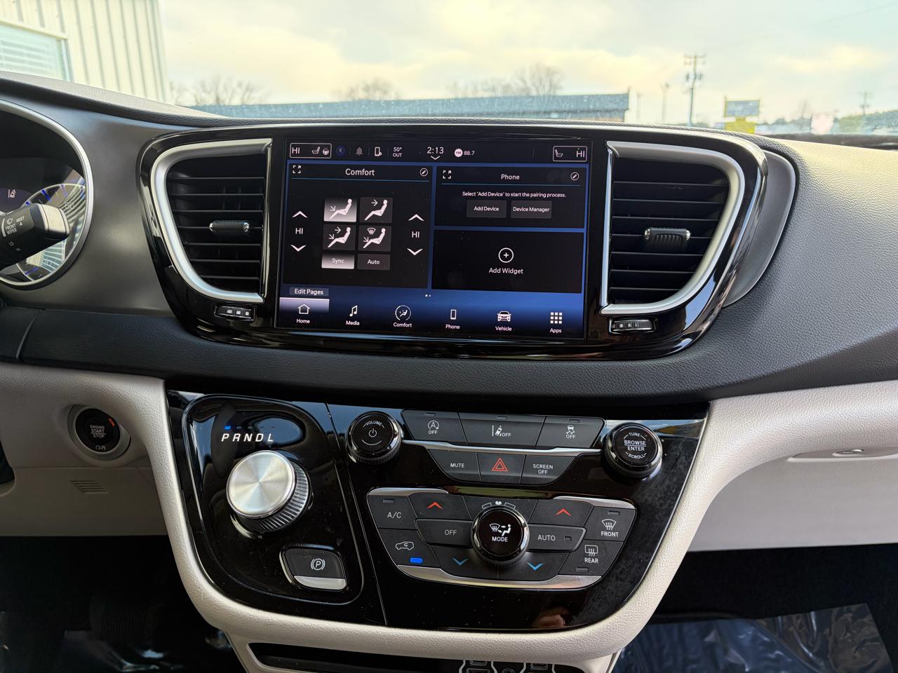 Chrysler Pacifica Touring L FWD 2022