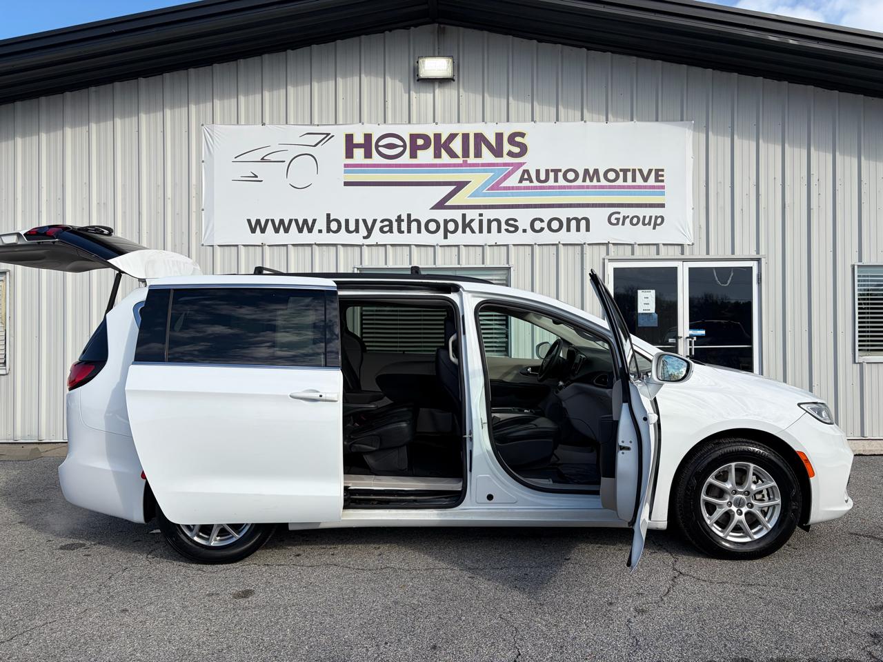 Chrysler Pacifica Touring L FWD 2022