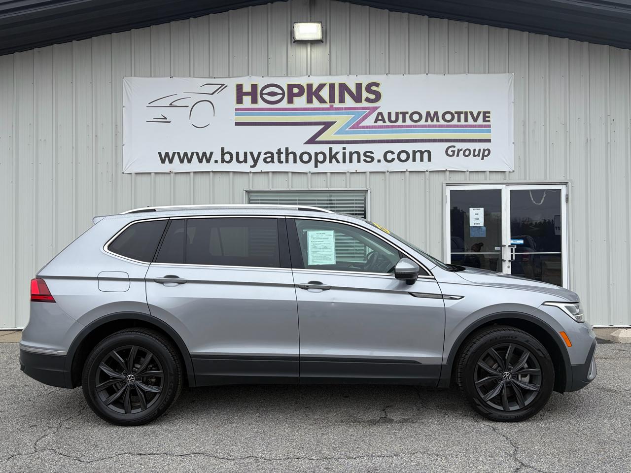 2024 Volkswagen Tiguan 2.0T SE FWD