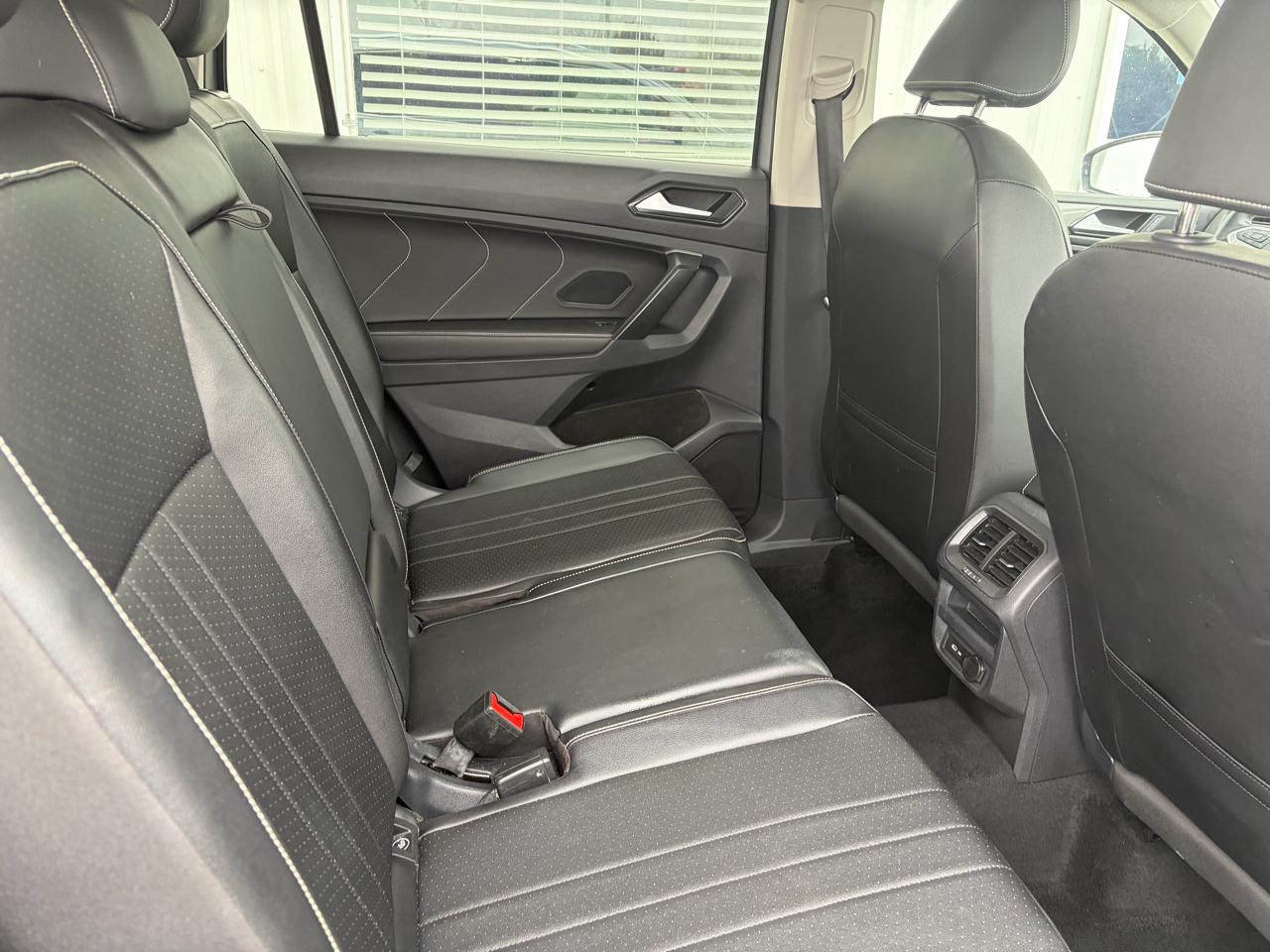 Volkswagen Tiguan 2.0T SE FWD 2024