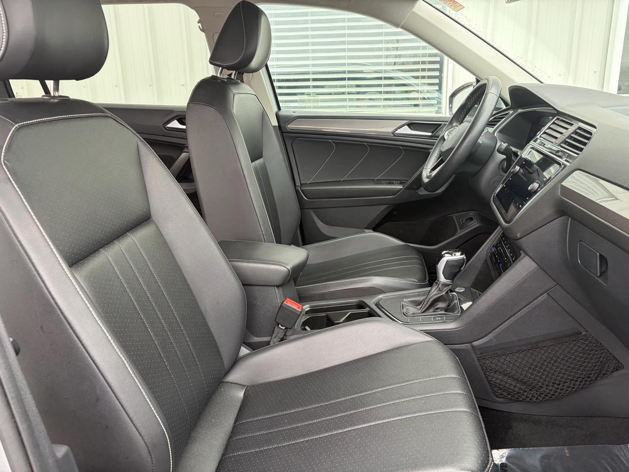 Volkswagen Tiguan 2.0T SE FWD 2024