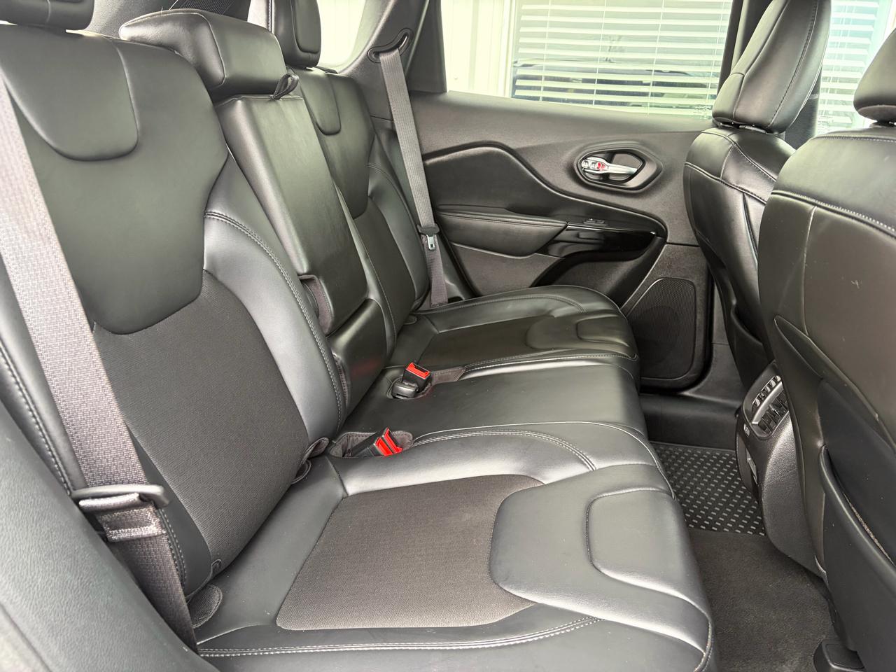 Jeep Cherokee Altitude 4x4 2020