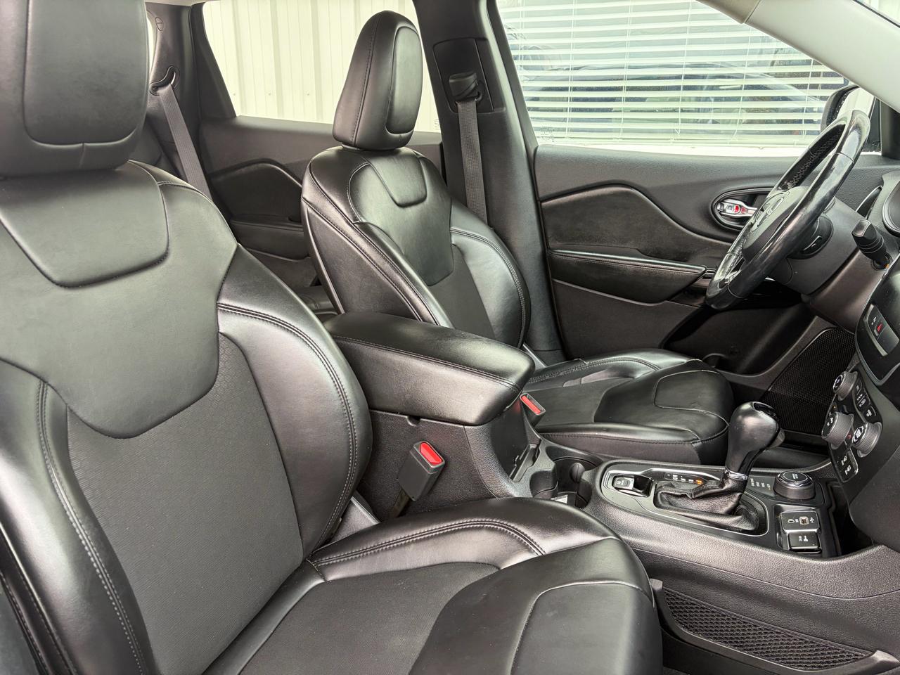 Jeep Cherokee Altitude 4x4 2020