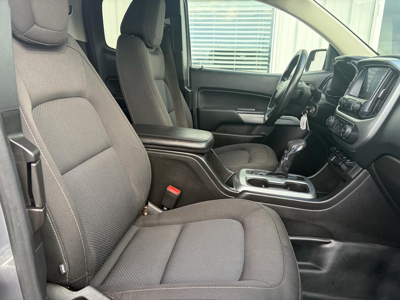 Chevrolet Colorado 2WD Ext Cab 128" LT 2022